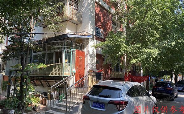 朝阳区 东三里屯2号楼1层2单元101号