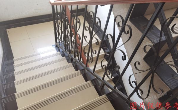 丰台区 马家堡路198号院2号楼5单元502号（景馨园）