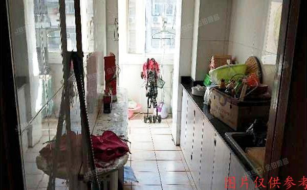 密云区 果园西里18号楼4单元302