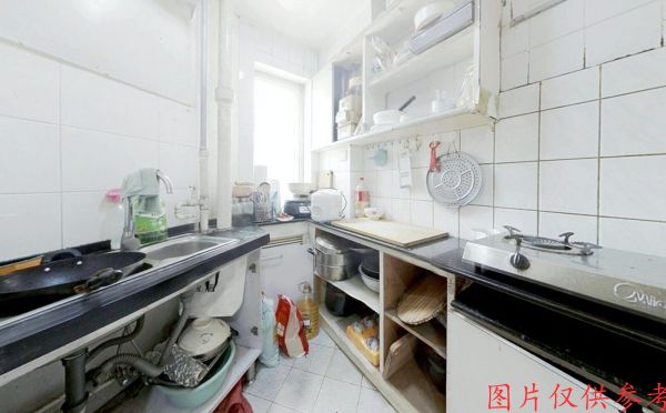 朝阳区-团结湖 六里屯西里甲7号楼4层4门402号