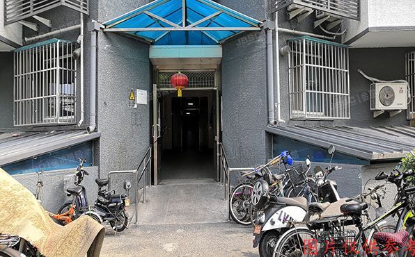 丰台区 开阳里六区11楼1层107号