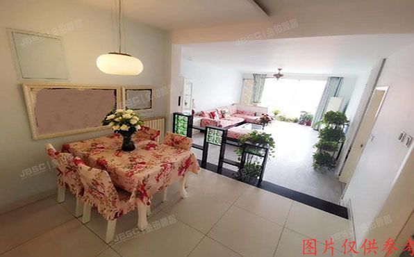 丰台区 镇国寺北街甲6号院11号楼2单元402（星河城春季星空）