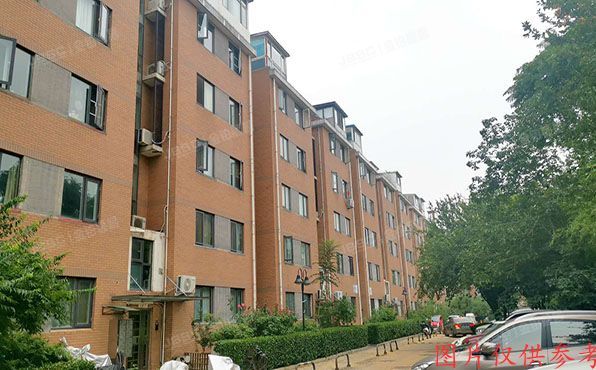 丰台区 镇国寺北街甲6号院11号楼2单元402（星河城春季星空）