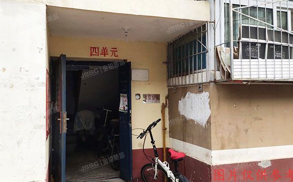 密云区 果园西里18号楼4单元302