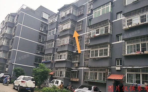 房山区 城关街道兴房苑4号楼1单元402号