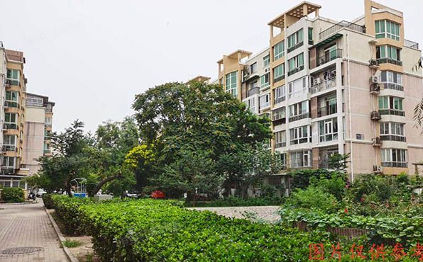 大兴区-旧宫镇 灵秀山庄22号楼2单元502（灵秀山庄）