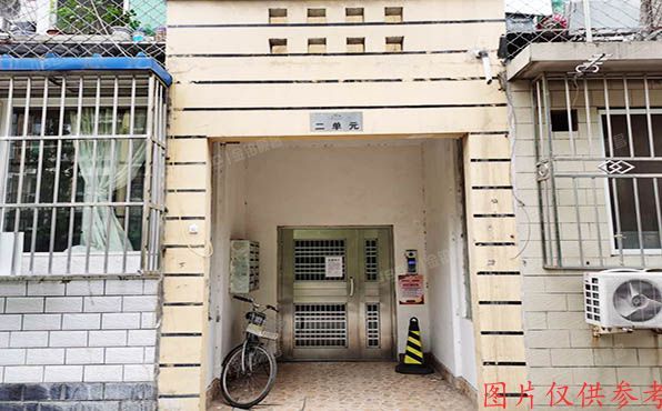 大兴区-旧宫镇 灵秀山庄22号楼2单元502（灵秀山庄）