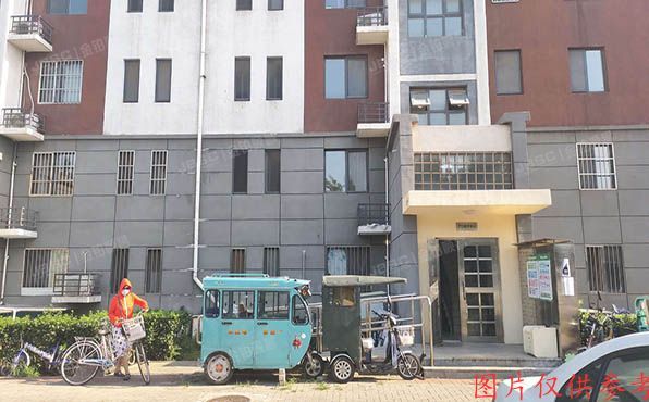 大兴区 瀛坤路2号院2号楼2层4单元201号（瀛海家园和园）