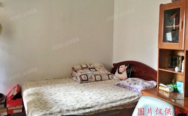 大兴区 泰河园一里二区3号楼3层2单元302