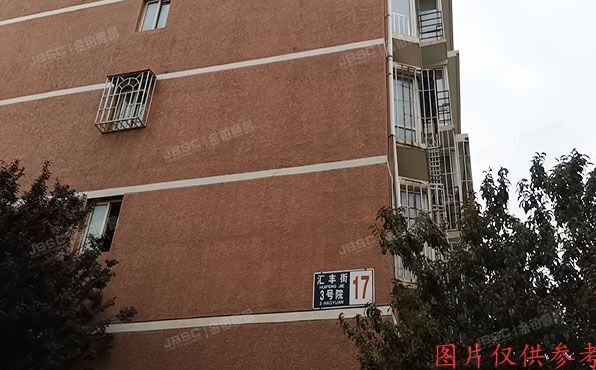 房山区 汇丰街3号院17号3单元602（世界名园）