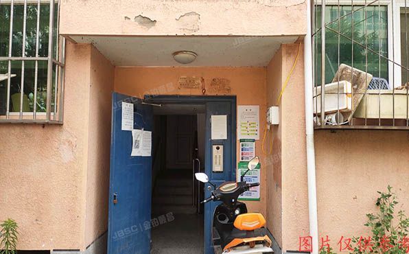 平谷区 园丁小区17号楼4层（7）-402