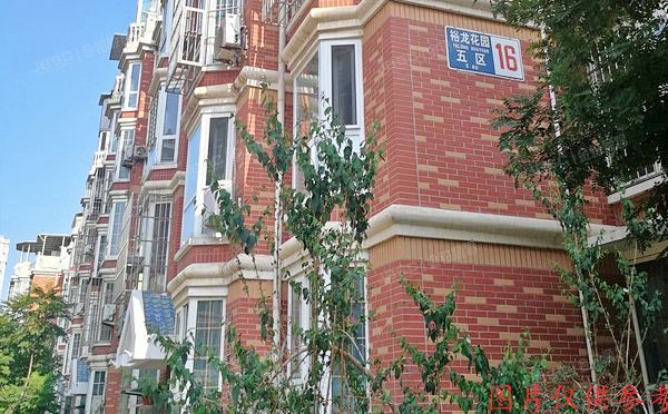 顺义区 裕龙花园五区16号楼3层四单元302