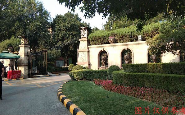 海淀区 冷泉林语山庄一区4号楼-1至2层02号（西山林语）别墅