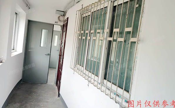 海淀区 复兴路61号西6楼乙门5层505室