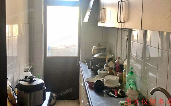 朝阳区 光辉南里5号楼5层7单元711号