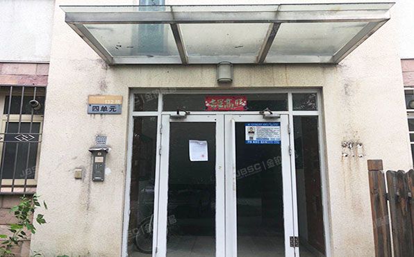 朝阳区 万象新天家园132号楼1至2层4单元102