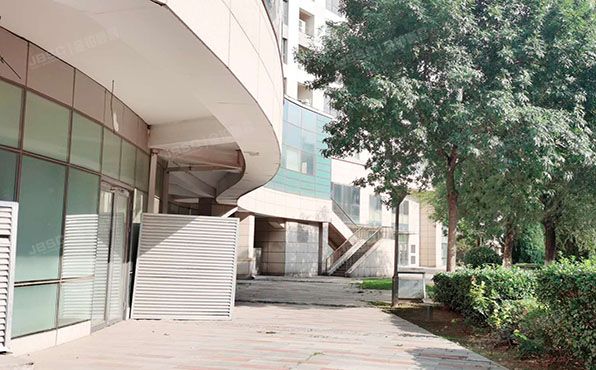 朝阳区 天畅园2号楼1层2-102/2-103/2-105/2-106整体