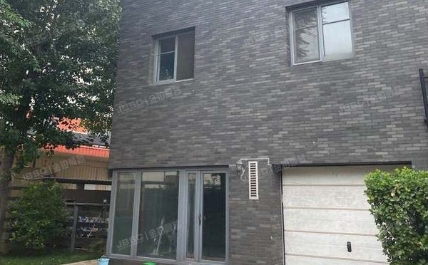 海淀区 常青园南里一区16号楼-1至3层03（诸子阶）别墅