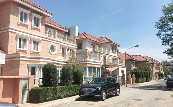 朝阳区 香江北路1号86A幢1至3层（香江花园）别墅