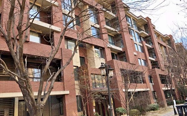 海淀区 马连洼竹园64号楼6层3单元7038（西山华府禧园）