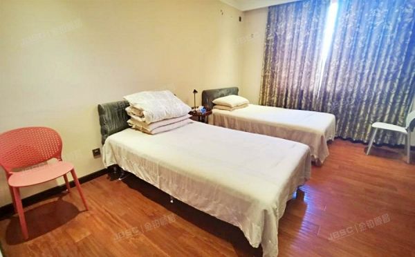 怀柔区 红螺路39号院三区37号楼-1至2层01（半山世家）别墅