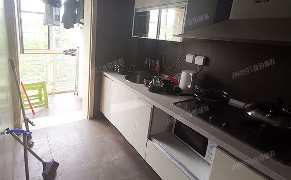 海淀区 马连洼竹园64号楼6层3单元7038（西山华府禧园）