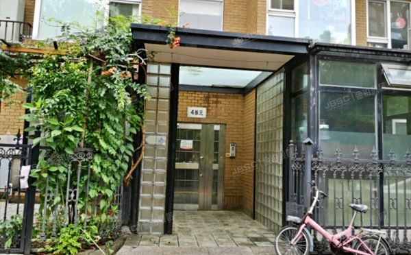 海淀区 绿波漫板裕泽园3号楼4单元502室