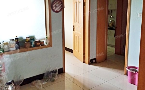 密云区 密西花园小区2号楼6层1单元601及阁楼