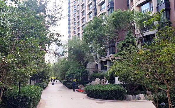 朝阳区 东直门外西八间房1号大山子环岛西侧6号楼6层2单元601号（银河湾嘉园二期）