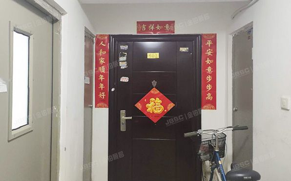 大兴区 育林街2号院2号楼8层4单元801（育新花园中里）