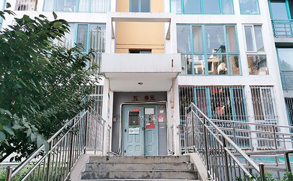 昌平区-回龙观 二拨子村北京人家32号楼5单元302