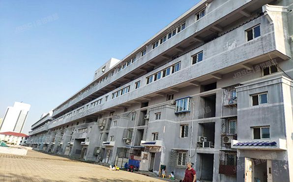 东城区 北门仓胡同6号楼18单元303号（海运仓）