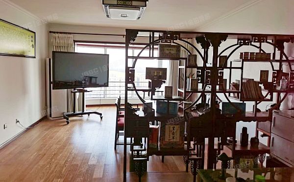 朝阳区 建国路18号11号楼22层2204号（珠江绿洲家园）