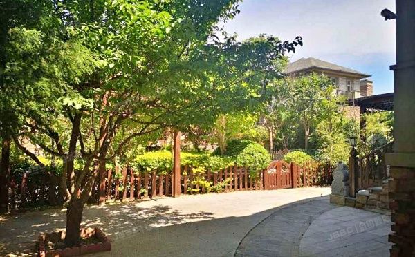 昌平区 立汤路9号院五区9号-1至2层（保利垄上）别墅