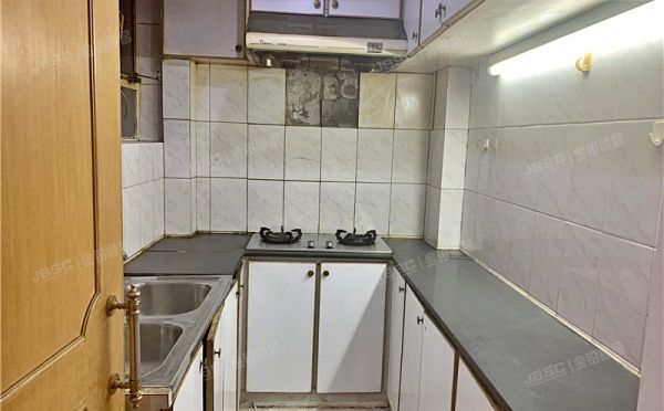 东城区 赵堂子胡同5号楼7门