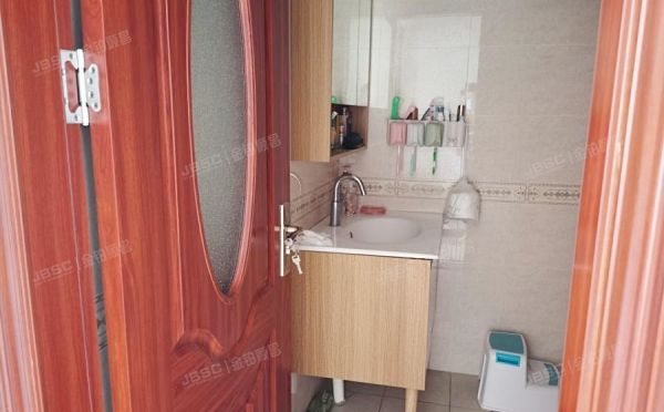 大兴区 育胜街36号院7号楼14层1单元1404号（满庭春MOMA）99%份额