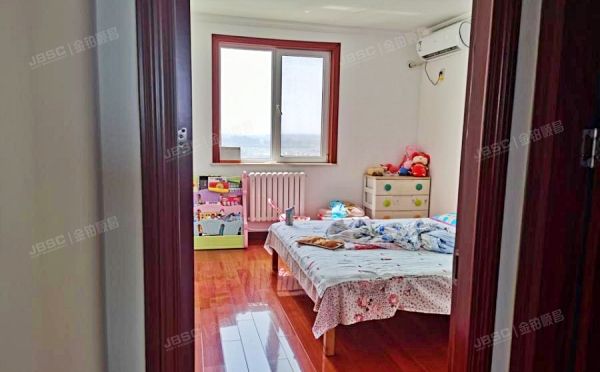 大兴区 育胜街36号院7号楼14层1单元1404号（满庭春MOMA）99%份额