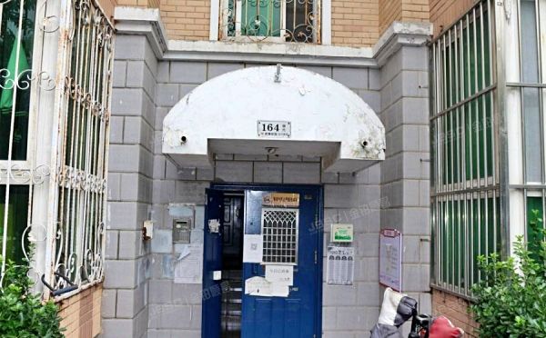 通州区 通胡大街5号26号楼1层164单元1B号（牡丹园）