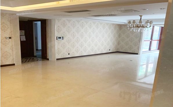 海淀区  燕西台嘉苑24号楼1至2层3单元102室（别墅）  经济适用房