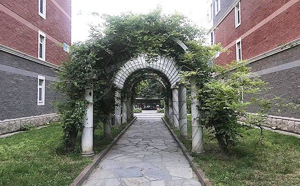 海淀区  万柳万泉新新家园1号楼1门401房+储藏室+2车位