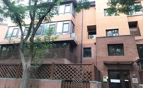 海淀区  燕西台嘉苑24号楼1至2层3单元102室（别墅）  经济适用房