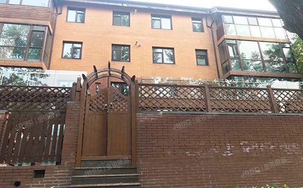 海淀区  燕西台嘉苑24号楼1至2层3单元102室（别墅）  经济适用房