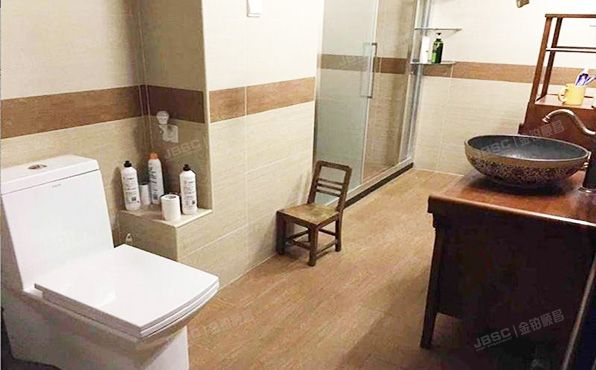 顺义区  顺安路33号院一区4号楼2单元101号（合景香悦四季东区）