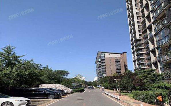 朝阳区   金蝉欢乐园1号院8号楼12层11单元1201号（华侨城）