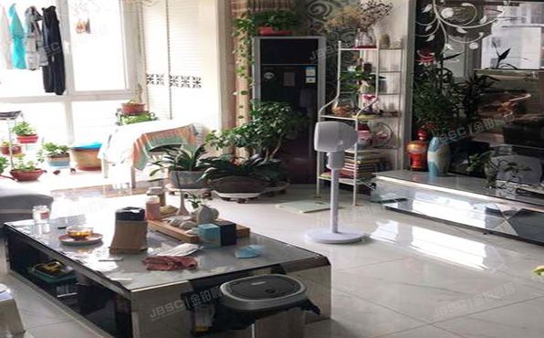 大兴区   康和园162号楼5层2单元502