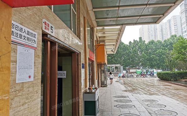 丰台区   成寿寺路5号楼9层906号（鑫源国际）  办公