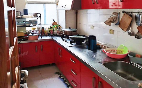 通州区  颐瑞西里18号楼8层1单元902（瑞都公园世家）