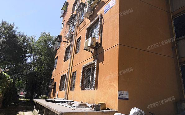 房山区  良乡黄辛庄东里12号楼2层5-201号