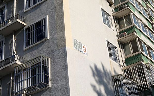 丰台区  文体路甲3号院3号楼8层801（北大地铁路小区） 按经济适用住房管理