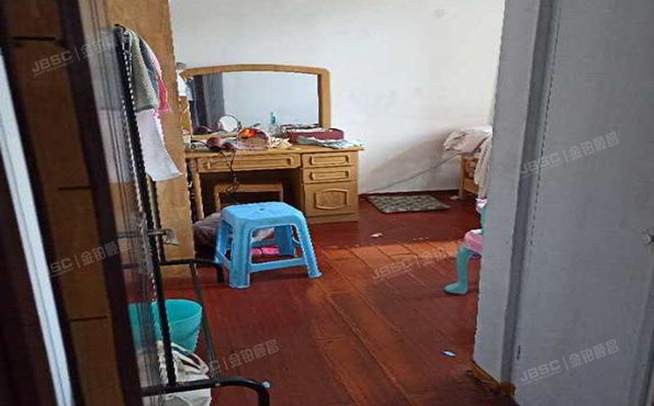 海淀区  交大东路52号院5号楼4层1门111  房改房（成本价）